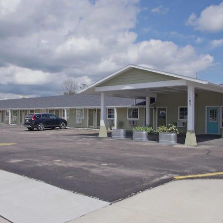 Economy Inn Mccook Esterno foto