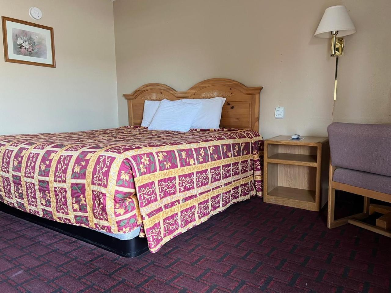 Economy Inn Mccook Esterno foto