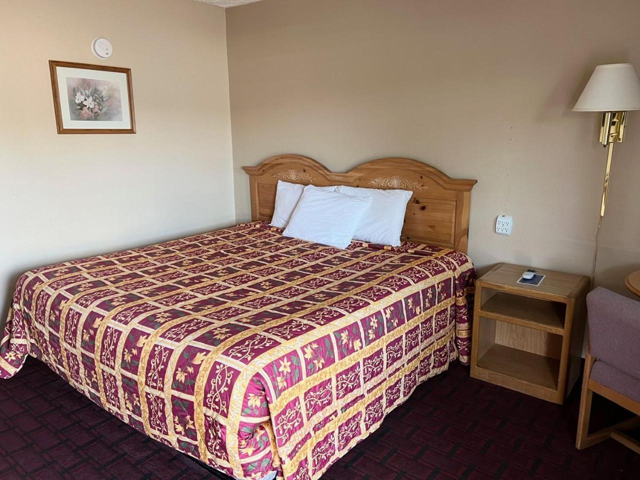 Economy Inn Mccook Esterno foto