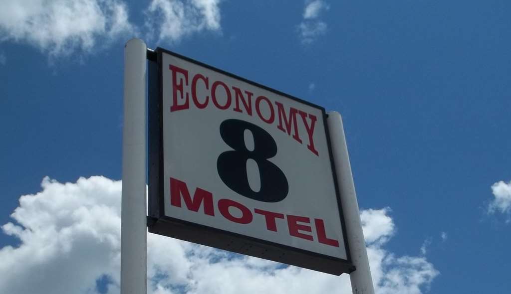Economy Inn Mccook Esterno foto