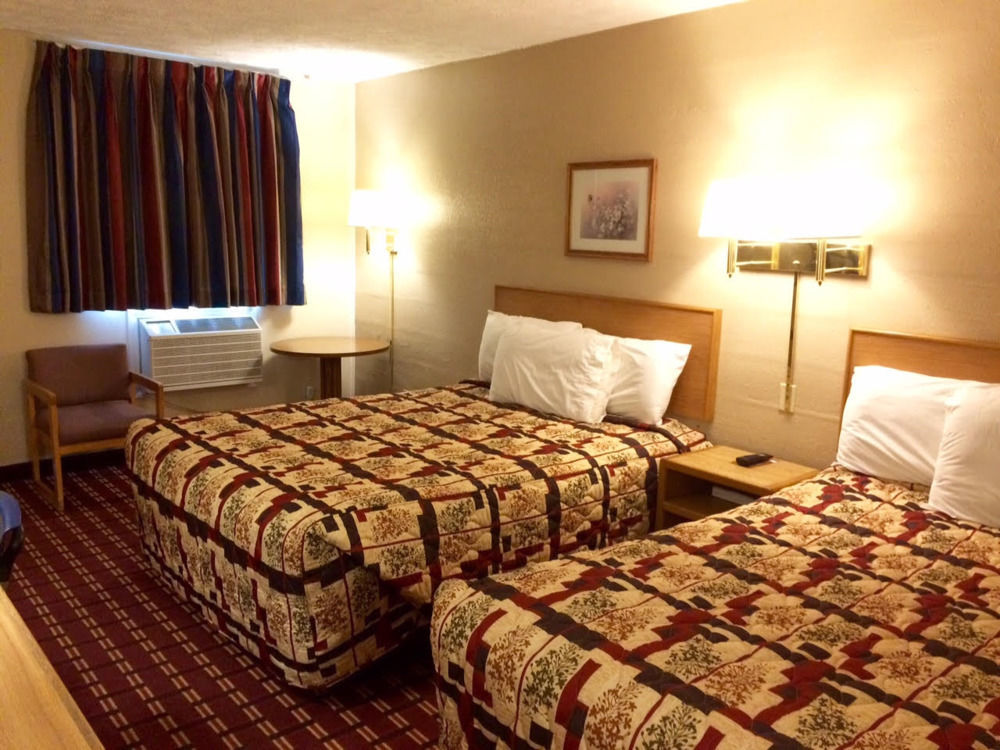 Economy Inn Mccook Esterno foto