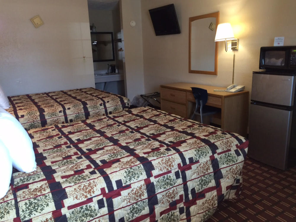Economy Inn Mccook Esterno foto