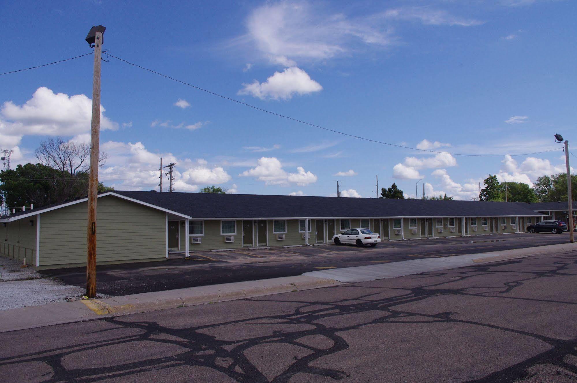 Economy Inn Mccook Esterno foto